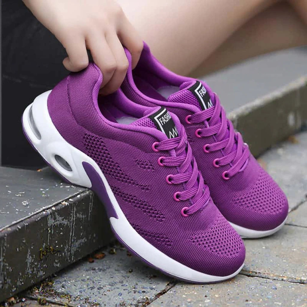 Women's Lightweight Casual Sport Running Shoes Warm Comfortable Lace-Up Closure Sneakers for Spring Soft Anti-Slippery EVA
