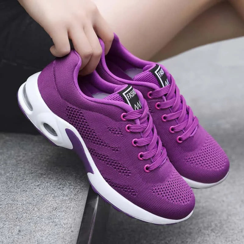 Women's Lightweight Casual Sport Running Shoes Warm Comfortable Lace-Up Closure Sneakers for Spring Soft Anti-Slippery EVA
