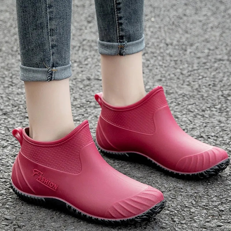 New Fashion Rain Shoes Women's Wear- resistant Short Tube Outer Wear Rain Boots Water Shoes Non-slip Car Wash Shoes