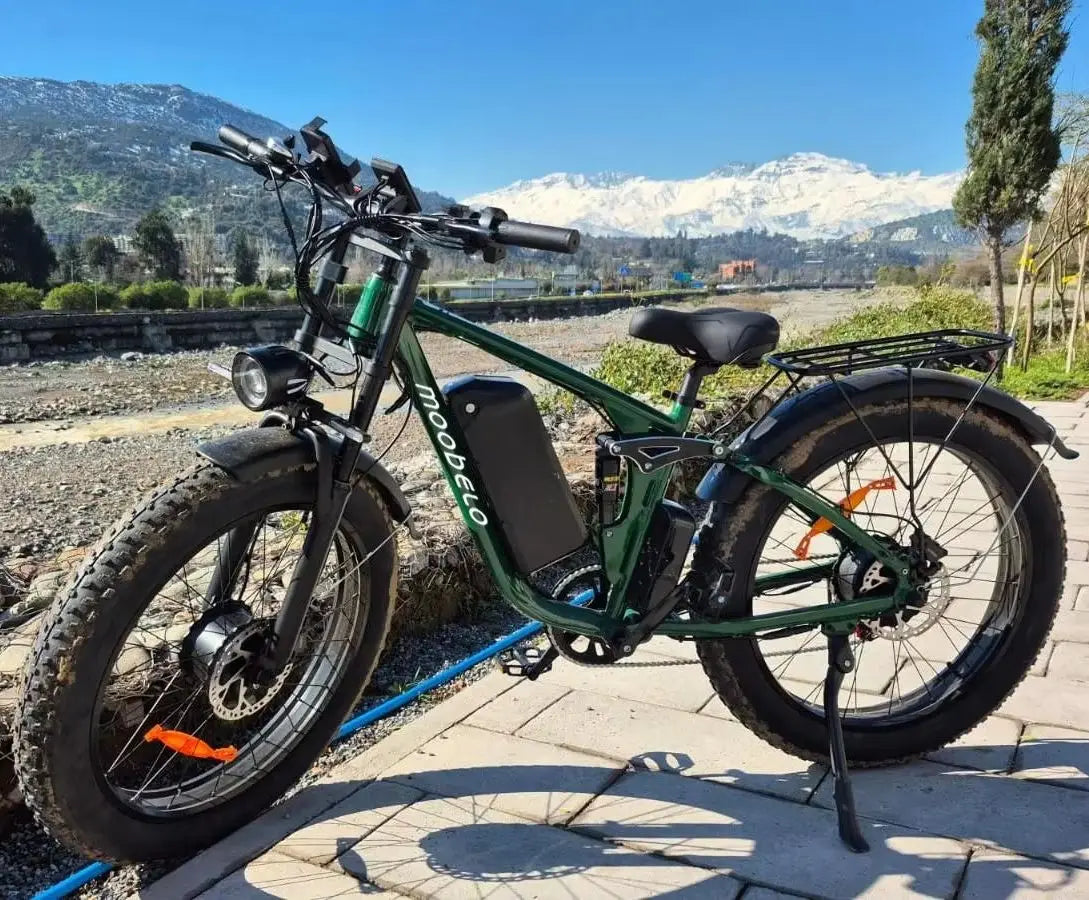 Electric Bicycle 26*4.0 Fat Tire 2000W 52V 22.4AH Battery Road Electric Bike Adults Waterproof Snow Beach EBike