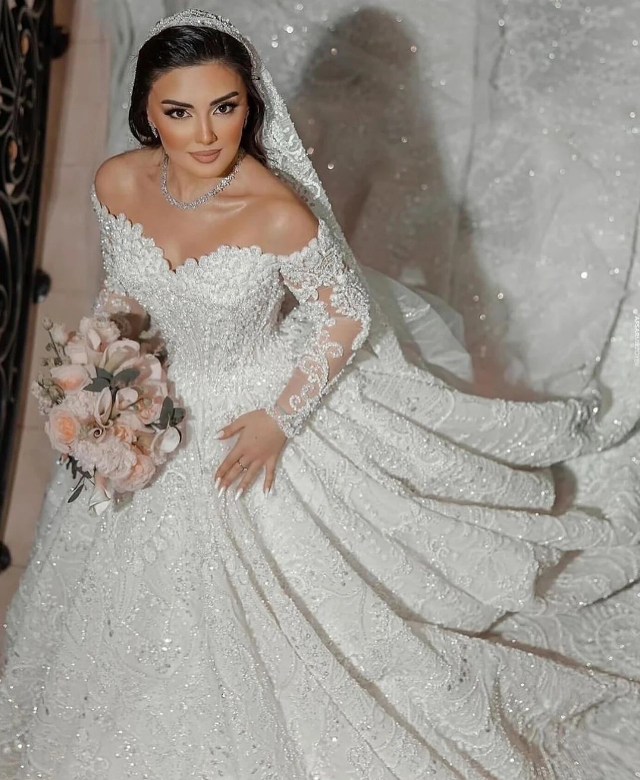 Customized Luxurious Wedding Dress Organza With Embroidery Bead Princess Ballgown O-Neck Bride Dress Vestido de novia 2025