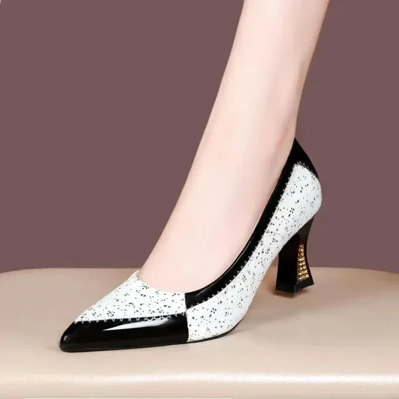 Women Classic Pointed Toe