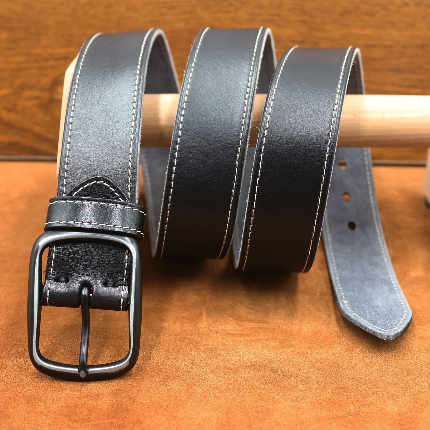 Natural cowhide belt for men's hard metal buckle soft original cowhide mens leather belt unique texture real leather jeans belt