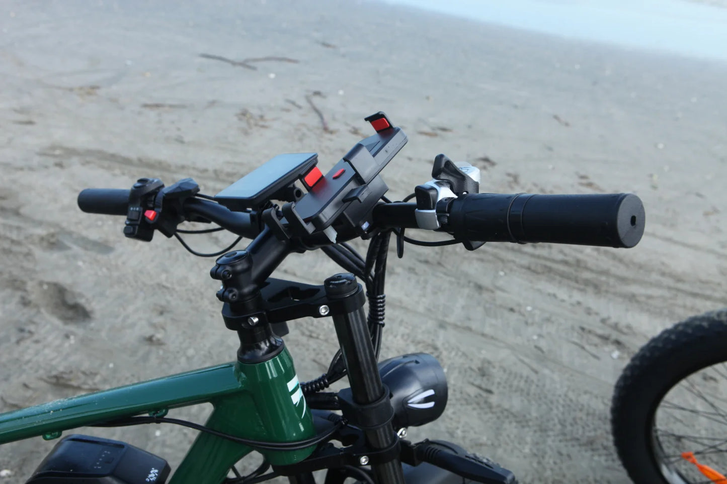 Electric Bicycle 26*4.0 Fat Tire 2000W 52V 22.4AH Battery Road Electric Bike Adults Waterproof Snow Beach EBike