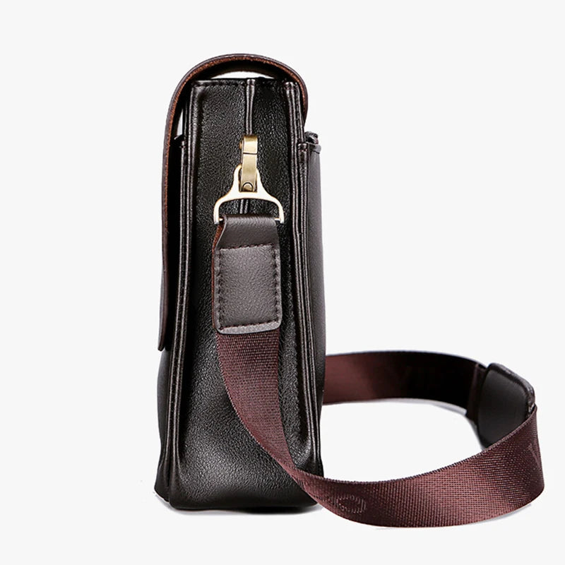 The leisure business single shoulder bag