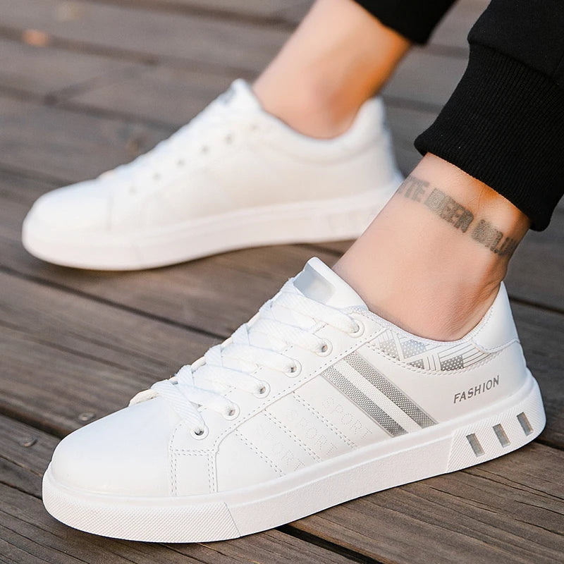 2024 Mens Casual Sneakers New Fashion Lace-up White