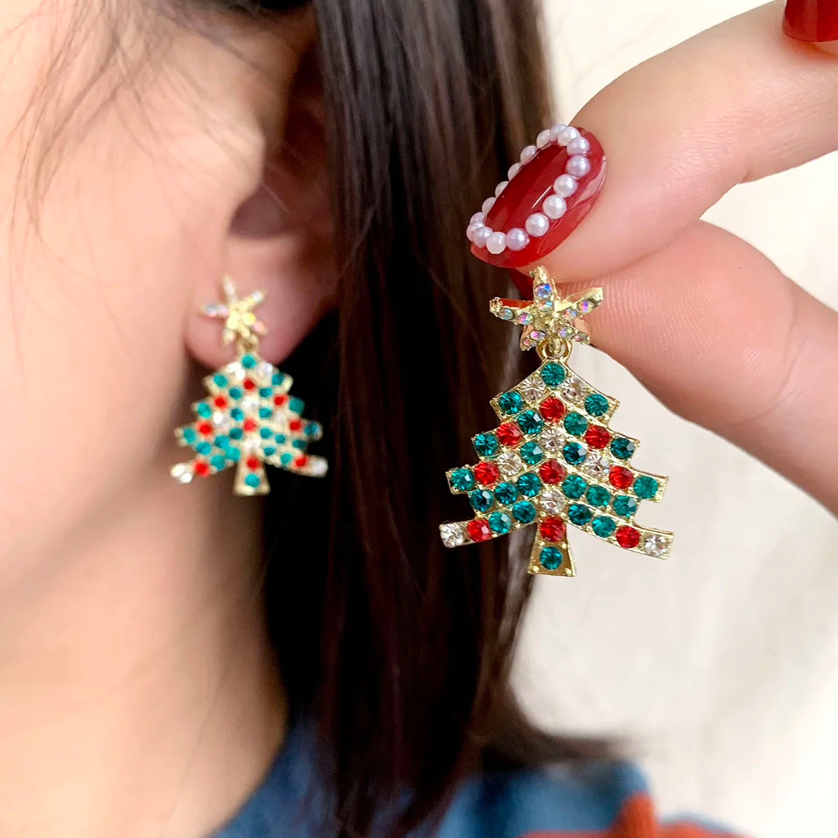 Fashion Christmas Green Bowknot Bell Pendant Earrings