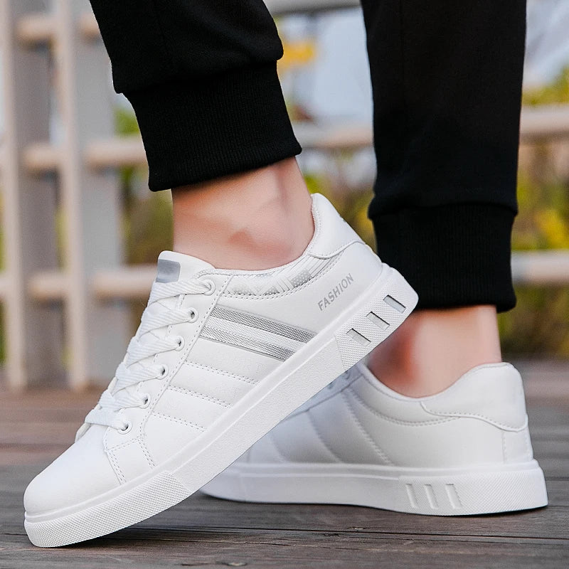 2024 Mens Casual Sneakers New Fashion Lace-up White