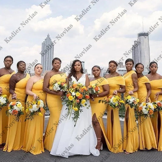 Elegant Yellow Bridesmaid Dresses One Shoulder Sweep Train Silk Satin Pleated Mermaid Bridesmaid Gowns With Lace Up Back