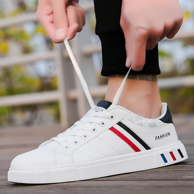 2024 Mens Casual Sneakers New Fashion Lace-up White