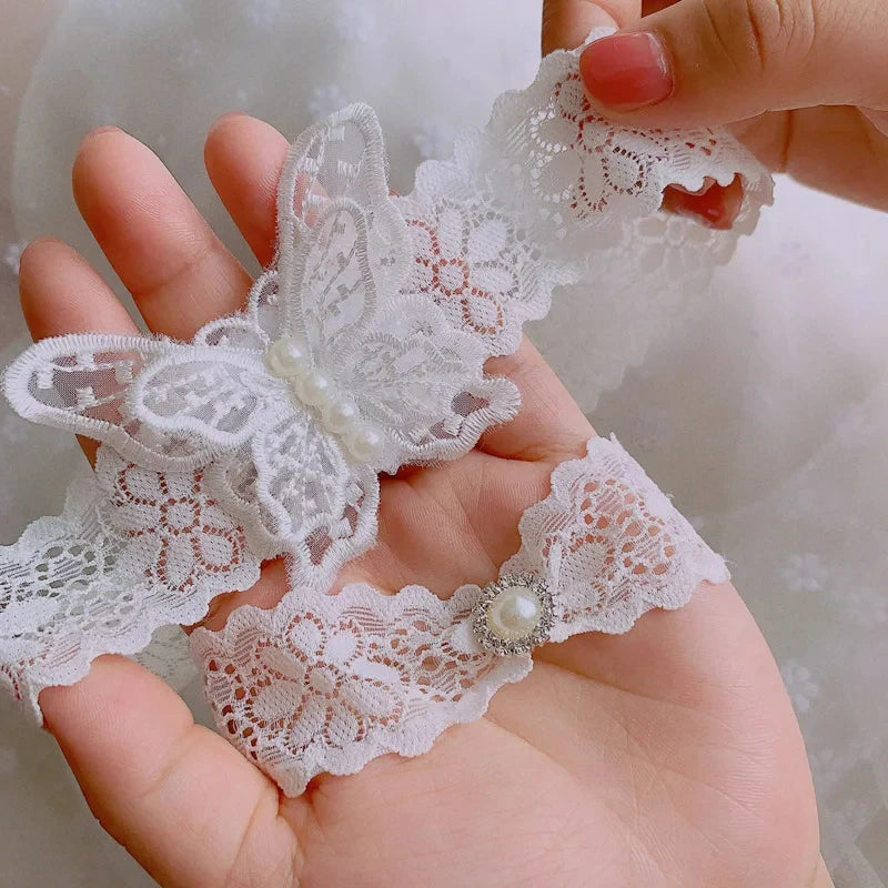 Popular White 2 Pieces Wedding Garters Butterfly Lace Bridal Garter Pearls Leg Ring for Bride