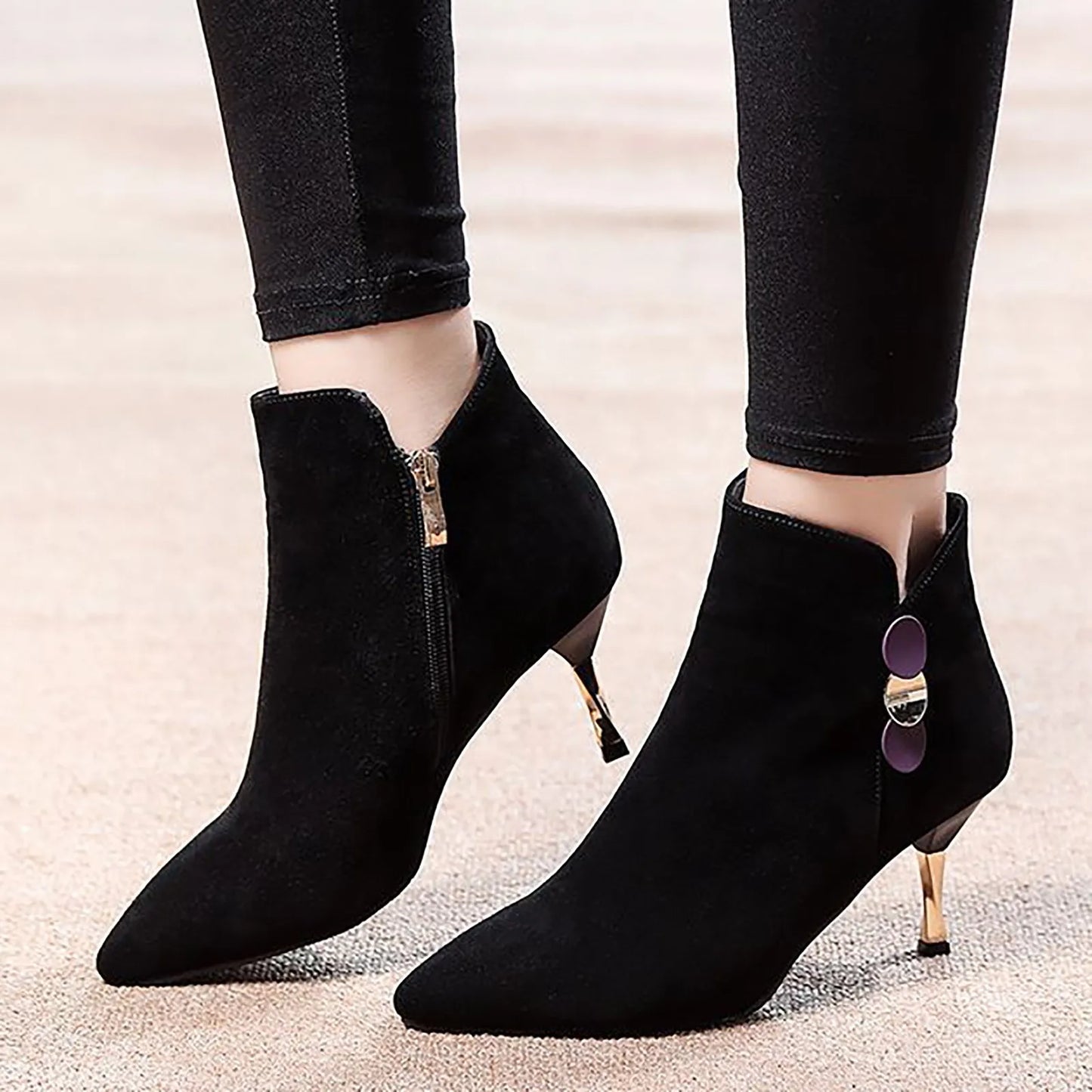 Elegant Woman Heeled Boots