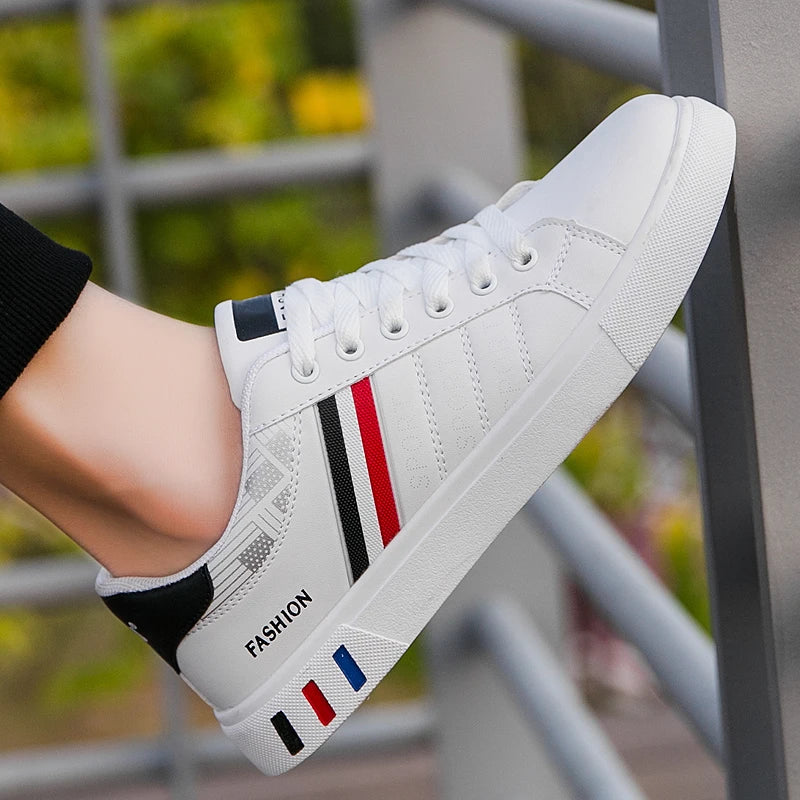2024 Mens Casual Sneakers New Fashion Lace-up White