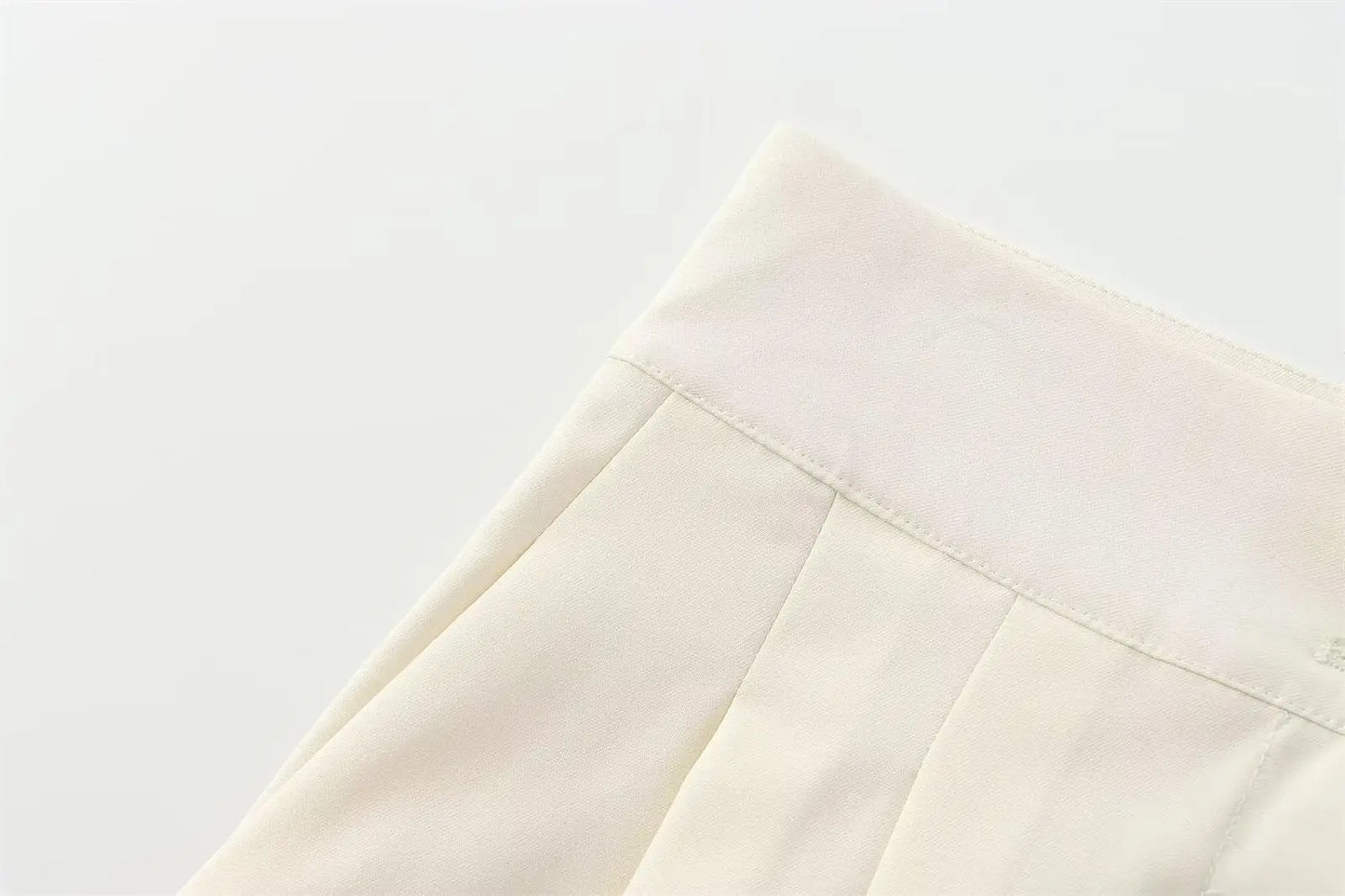 TFMLN Fashion Women's Trouser Suits Sleeveless V-Neck Top With Belt Straight Pants Sets.