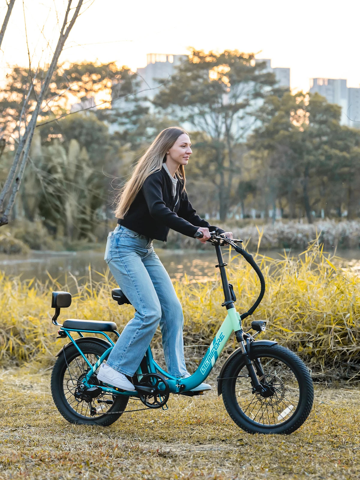 LUCKEEP C23 Folding Electric Bike 750W Motor 48V15Ah Removable Battery E Bike Unlock with NFC 20-inch Fat Tires Electric Bicycle