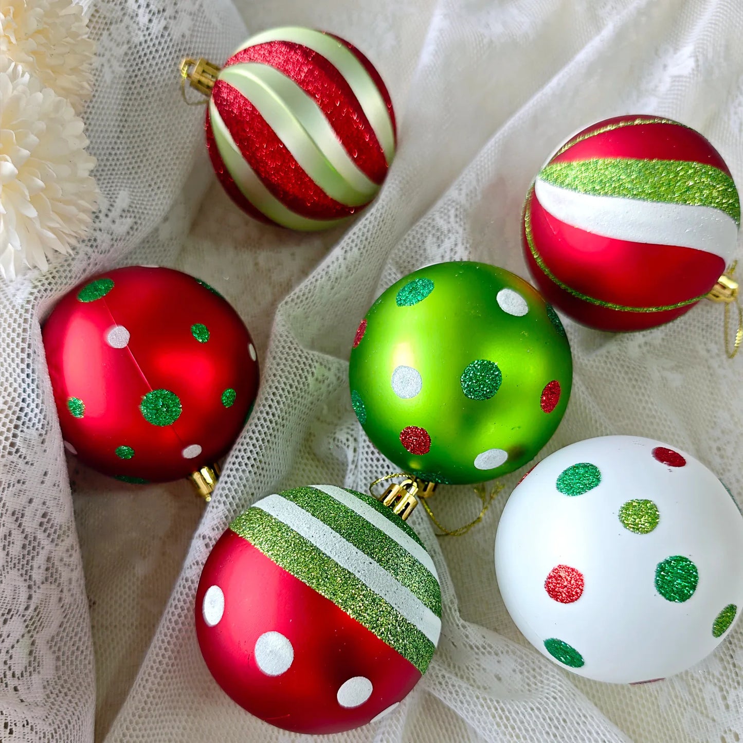 34/12/9pcs Grinch Christmas Ball Decorations