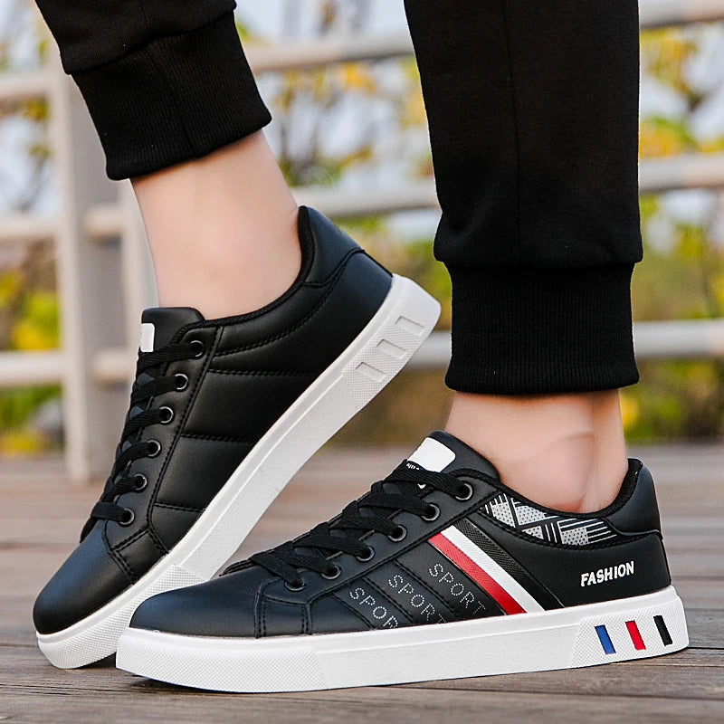 2024 Mens Casual Sneakers New Fashion Lace-up White