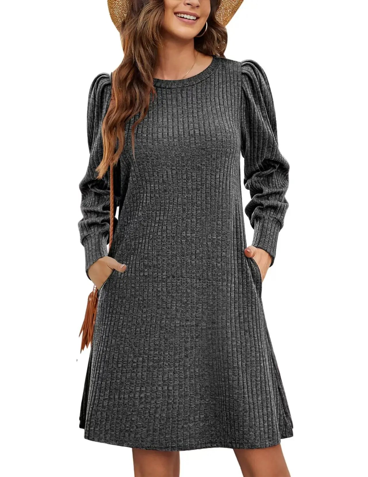 Fashionable women's knitted puffed-sleeve long-sleeved autumn and winter round-neck casual loose dress with pockets